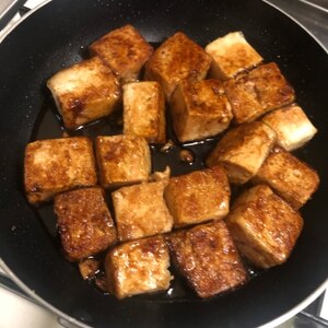 ガリバタ・サイコロ豆腐ステーキ